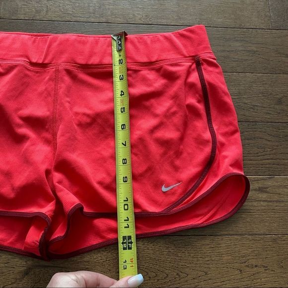 Nike Shorts - Picture 8 of 9